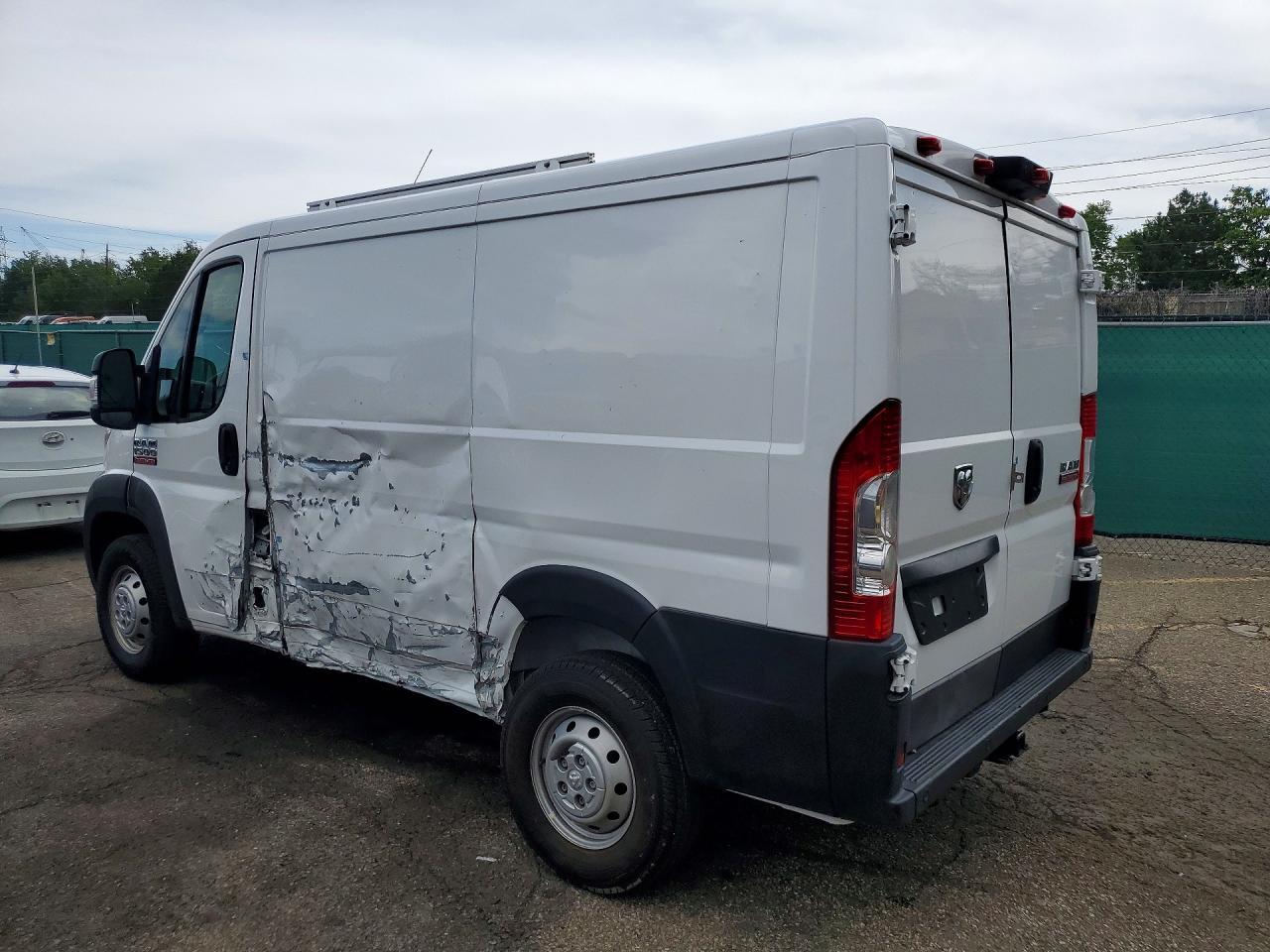 2021 Ram Promaster 1500 Delivery Van - Фото 2