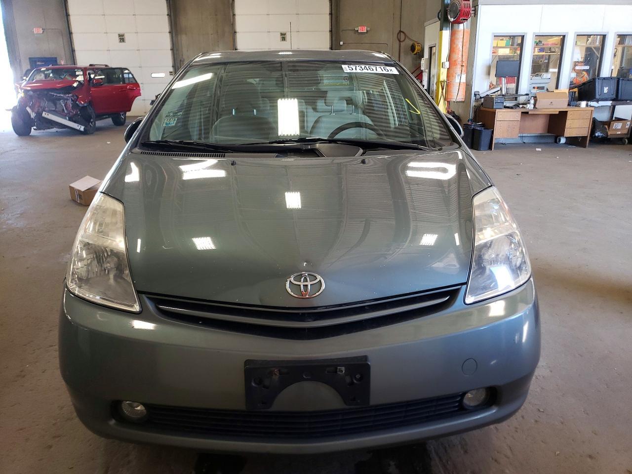 2004 Toyota Prius Base - Фото 5