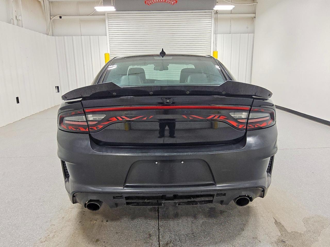 2019 Dodge Charger R - Фото 6