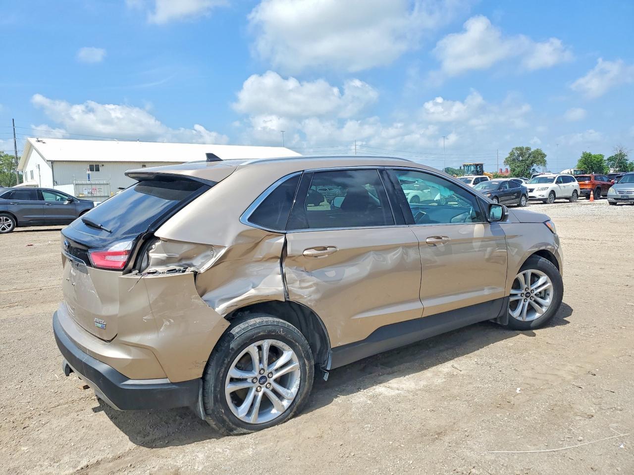 2020 Ford Edge Sel - Фото 3