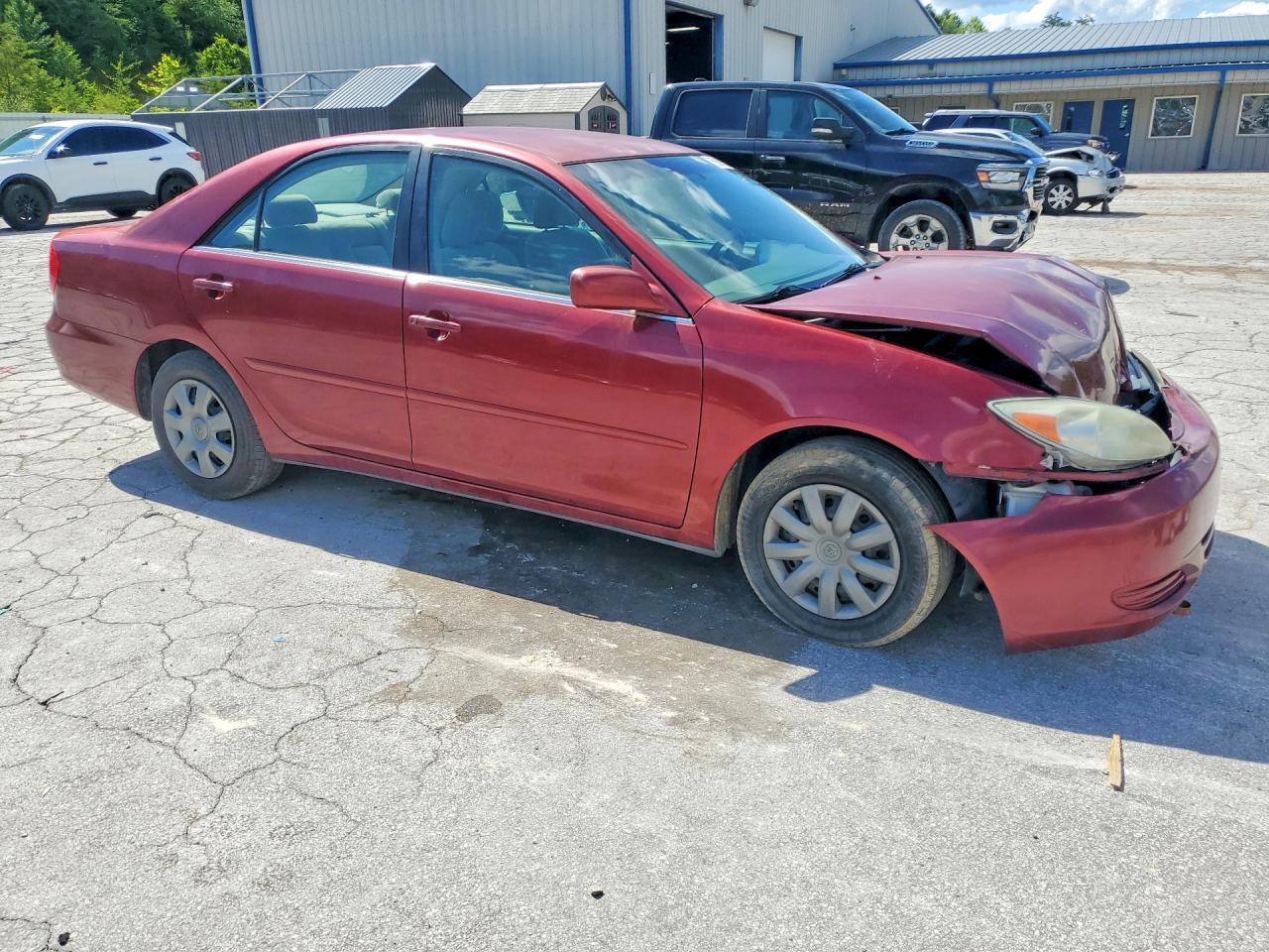 2003 Toyota Camry Le - Image 4