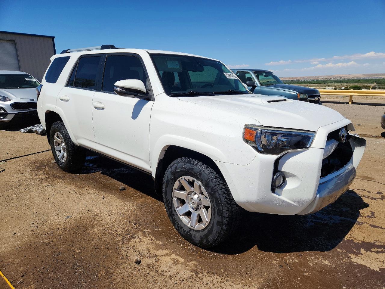 2016 Toyota 4Runner Trail Premium - Image 4