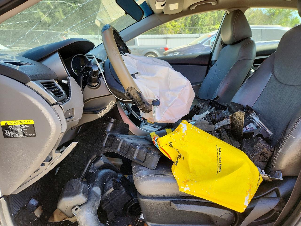 2012 Hyundai Elantra Limited - Image 7