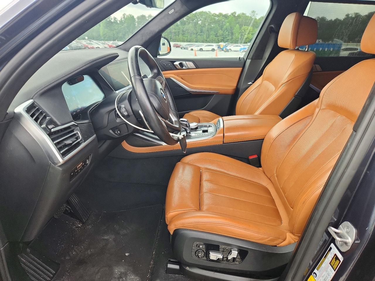 2022 BMW X7 xDrive40I - Фото 7