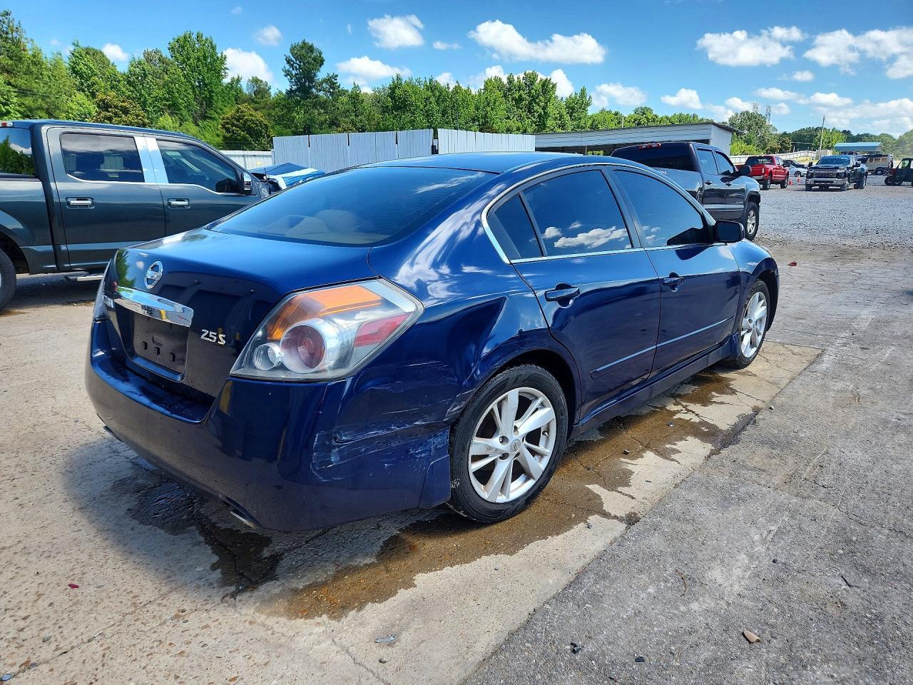 2010 Nissan Altima Base/S - Фото 3