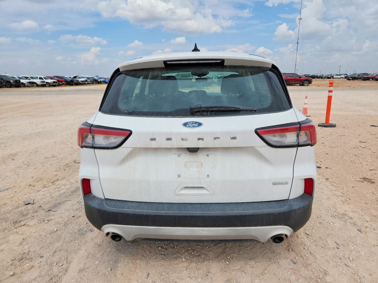 2020 Ford Escape S - Image 6