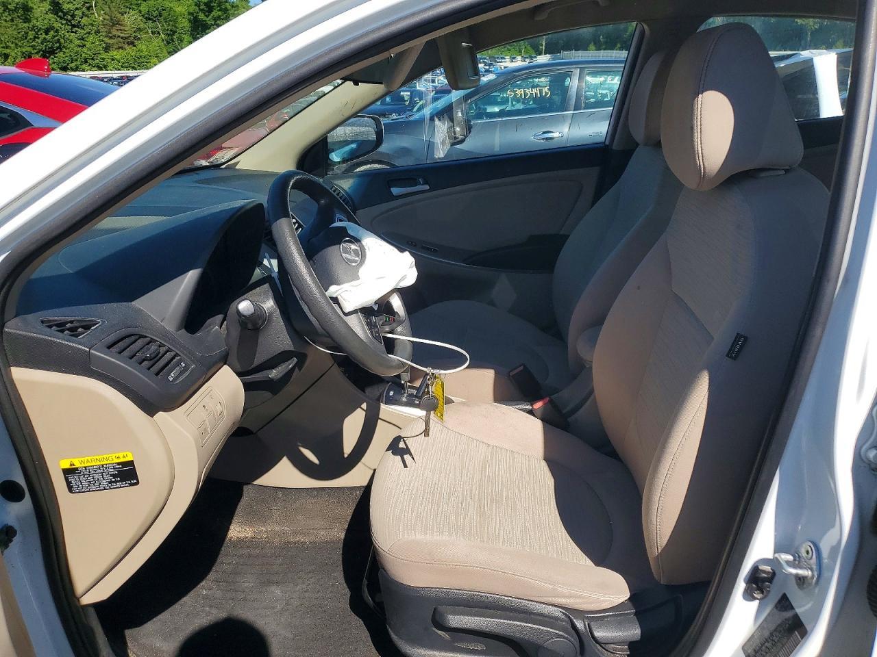2016 Hyundai Accent Se - Фото 7