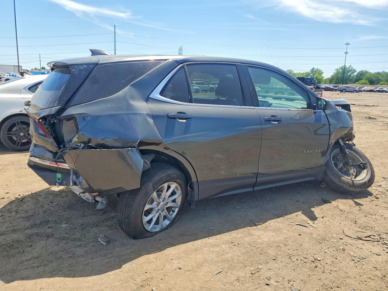 2020 Chevrolet Equinox Lt - Image 3