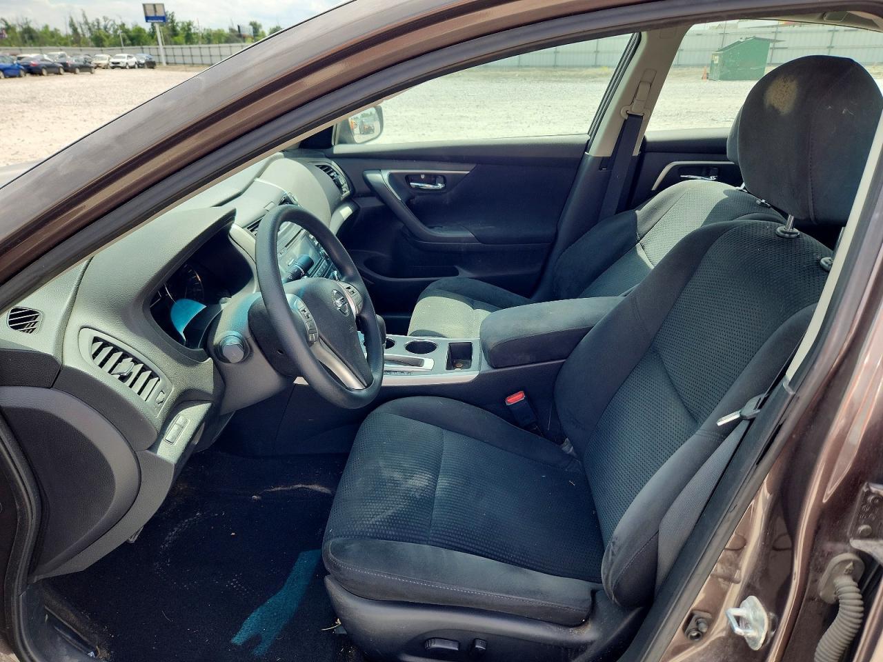 2015 Nissan Altima 2.5 S - Фото 7