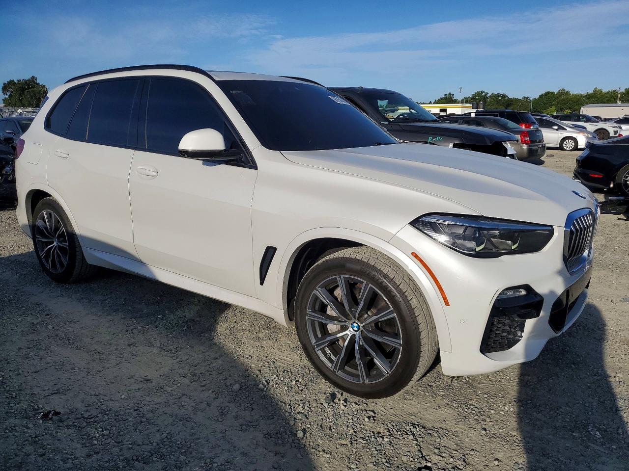2019 BMW X5 xDrive50I - Фото 4