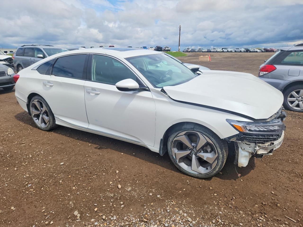 2018 Honda Accord Touring - Image 4
