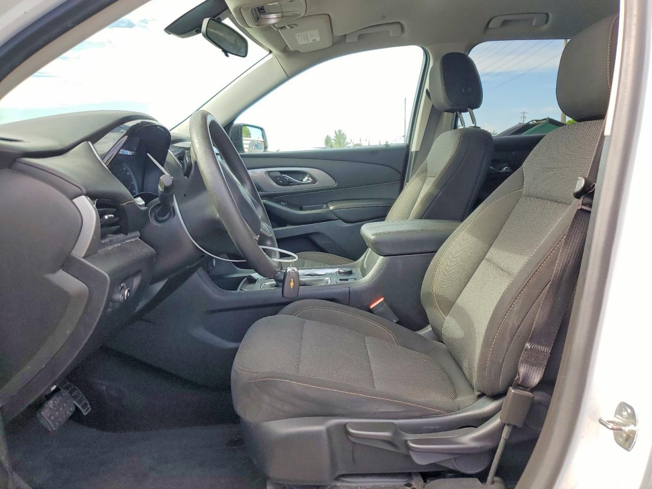 2020 Chevrolet Traverse Ls - Фото 7