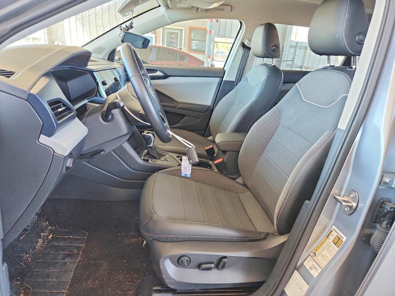 2024 Volkswagen Taos Se - Фото 7