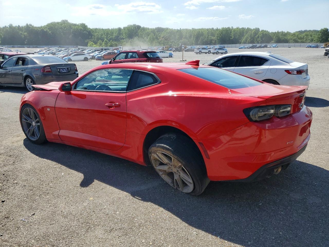 2021 Chevrolet Camaro Lt - Фото 2