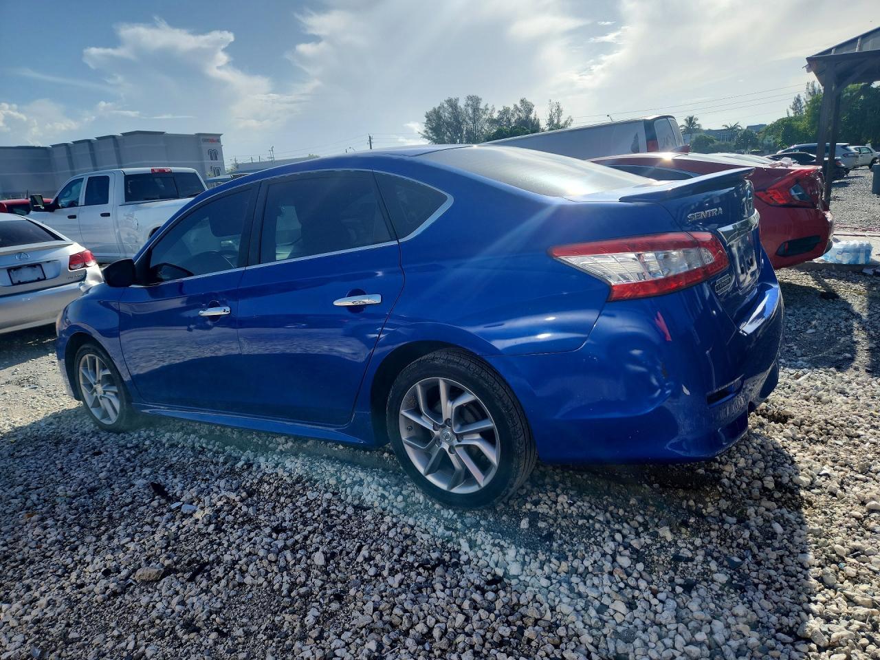 2013 Nissan Sentra S - Image 2