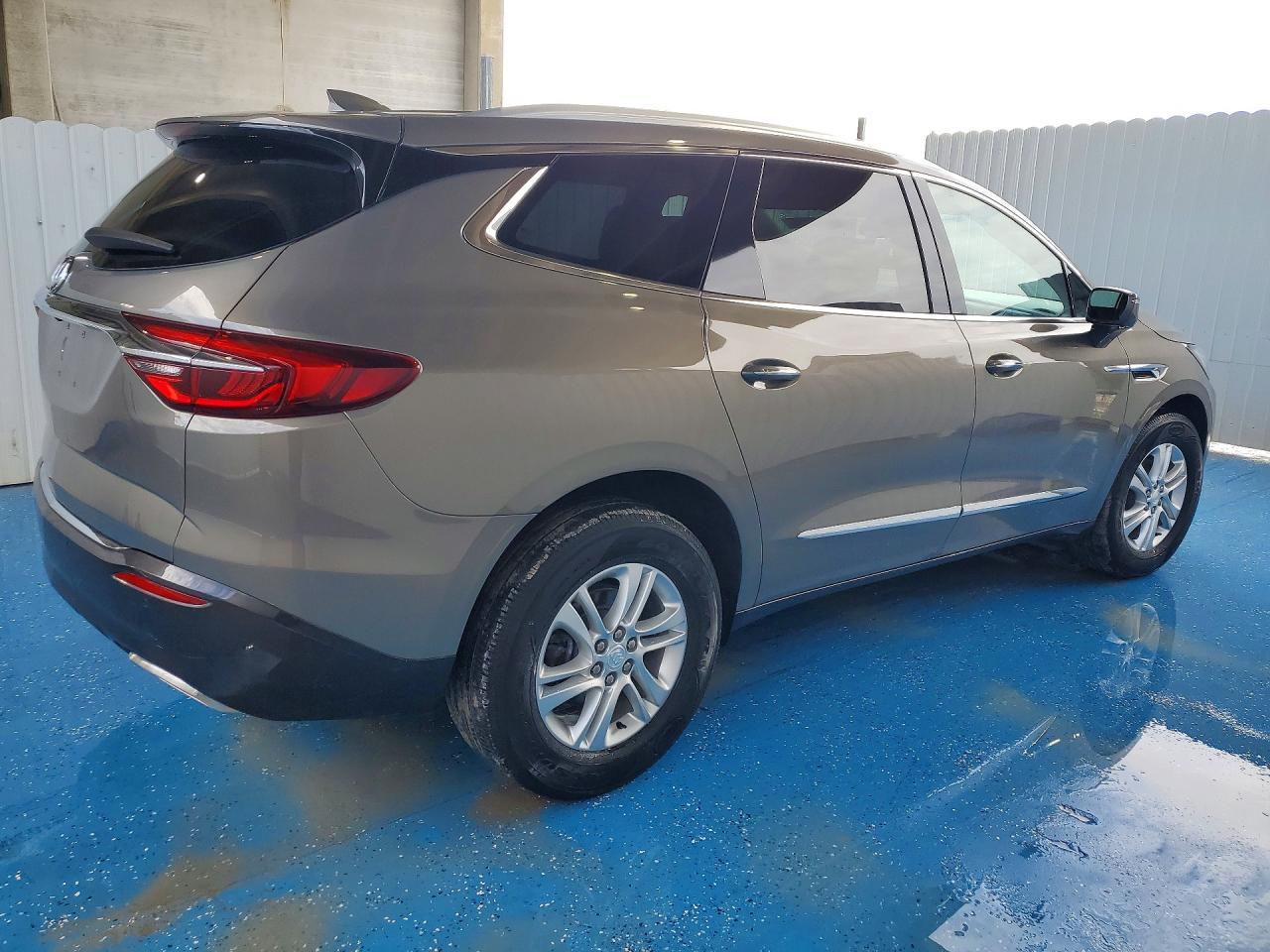 2018 Buick Enclave Essence - Фото 3