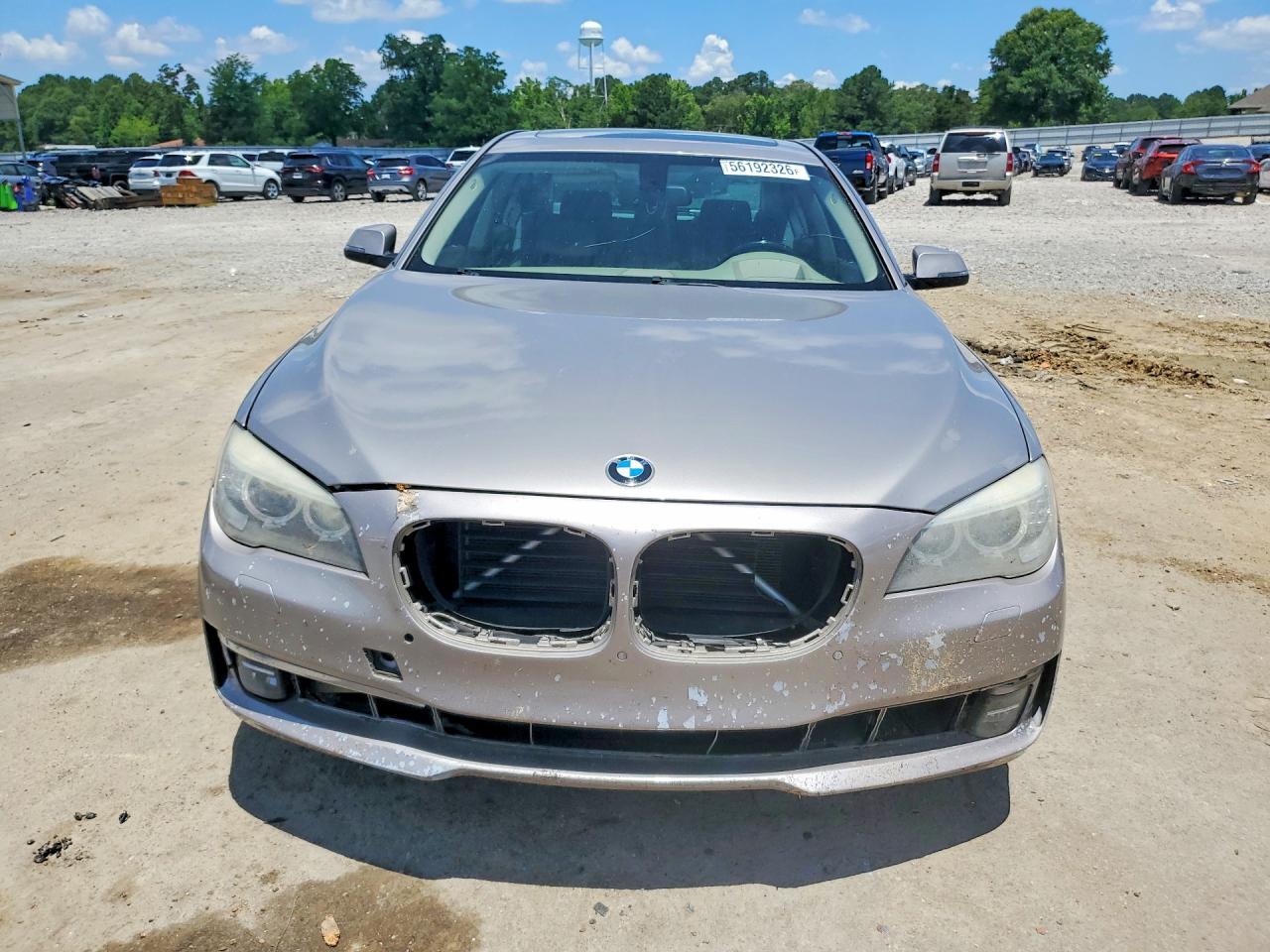 2013 BMW 740 Li - Фото 5