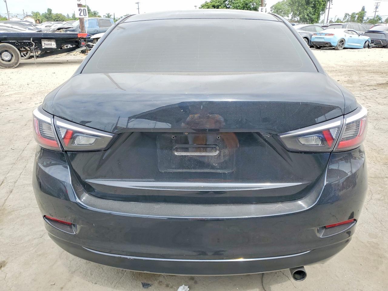 2016 Scion Ia Base - Фото 6