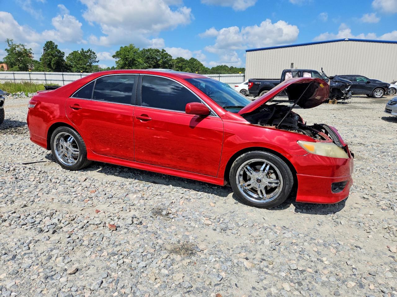 2011 Toyota Camry Se - Image 4