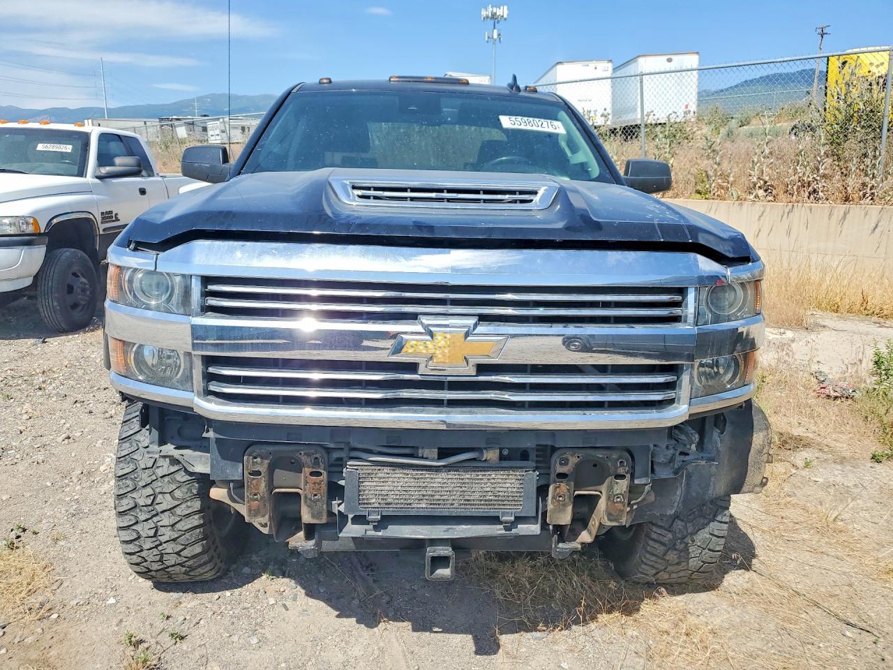 2017 Chevrolet Silverado K3500 High Country - Фото 5