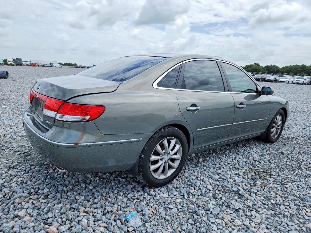 2006 Hyundai Azera Se - Image 3