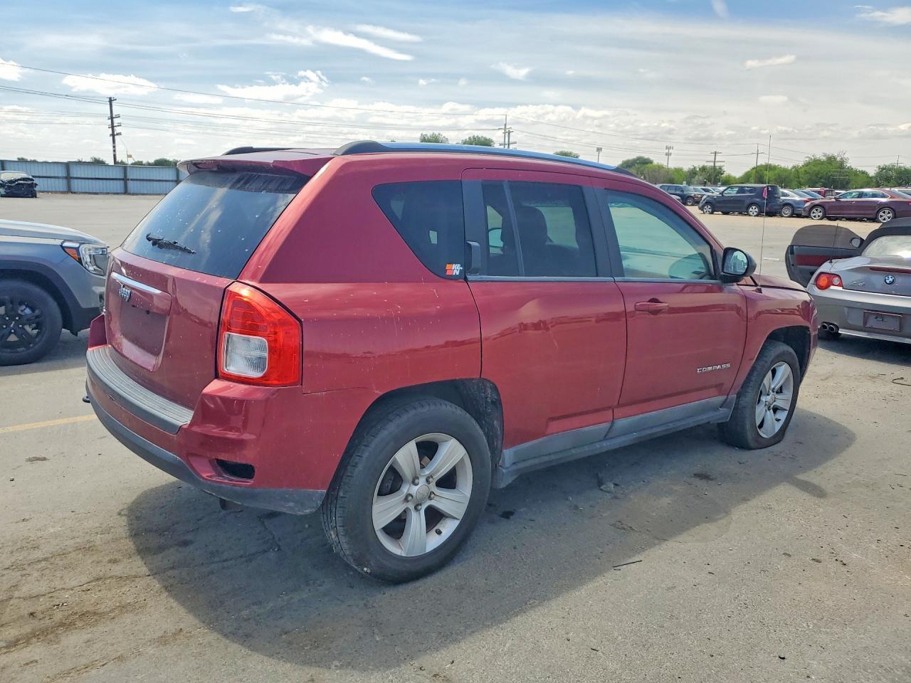2011 Jeep Compass Sport - Фото 3