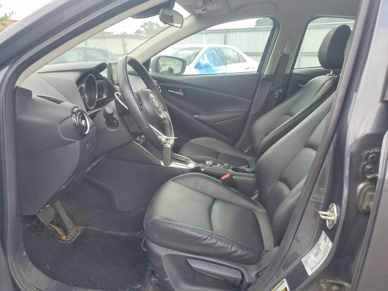 2020 Toyota Yaris Hatchback Xle - Фото 7
