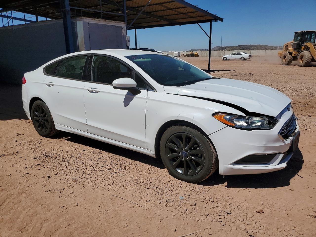 2017 Ford Fusion Se - Фото 4
