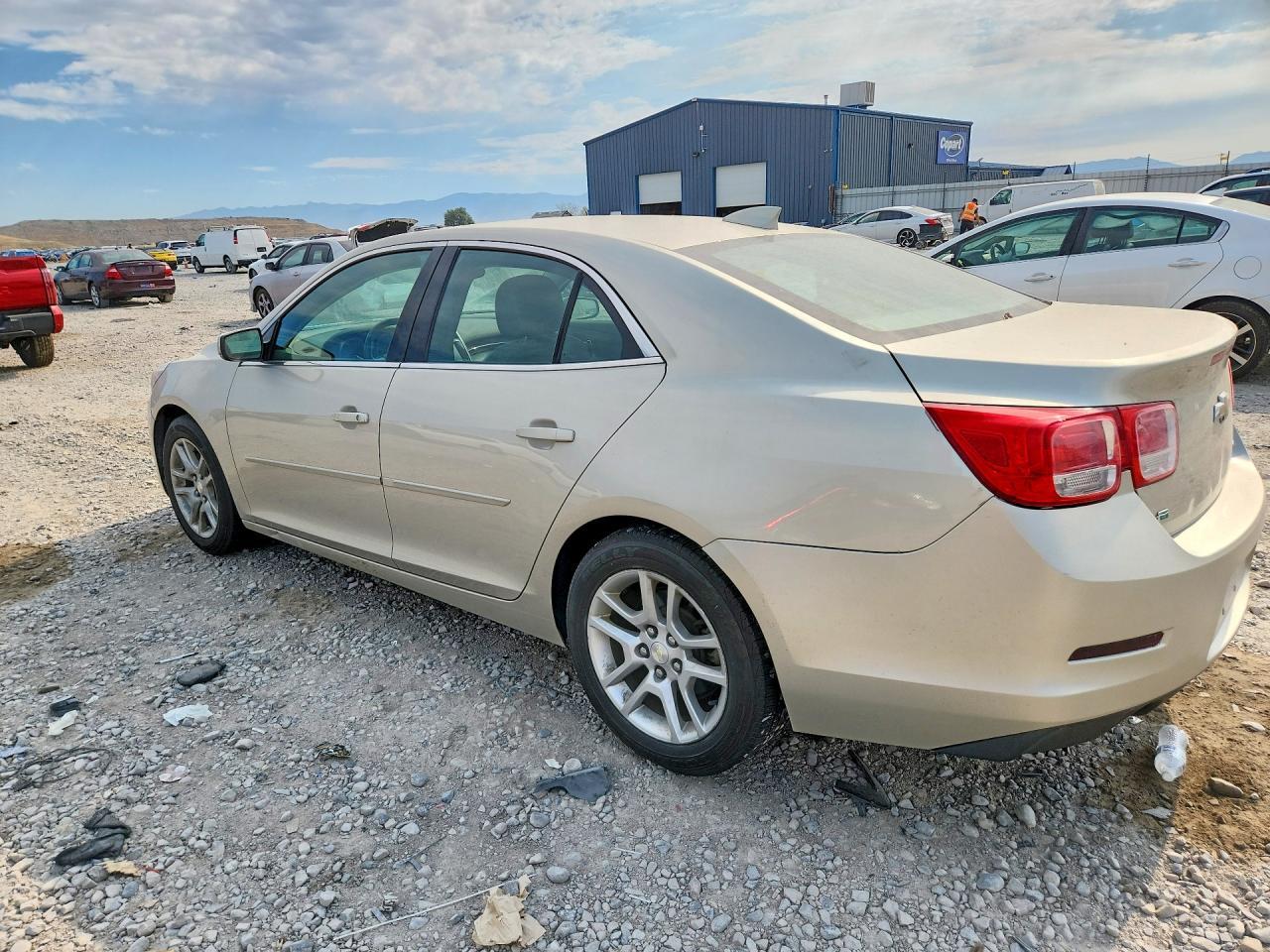 2015 Chevrolet Malibu 1Lt - Image 2
