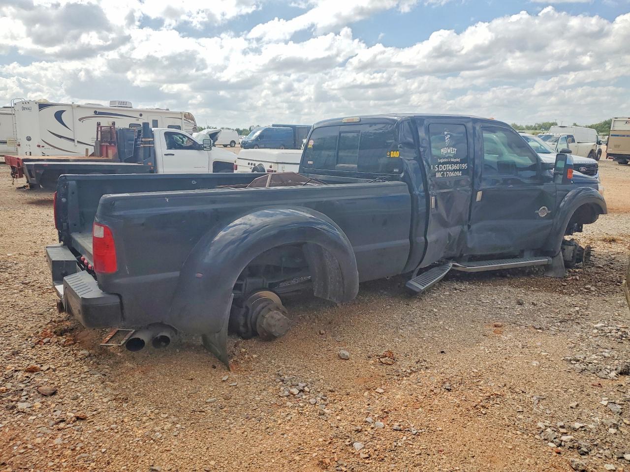 2016 Ford F450 Super Duty - Фото 3