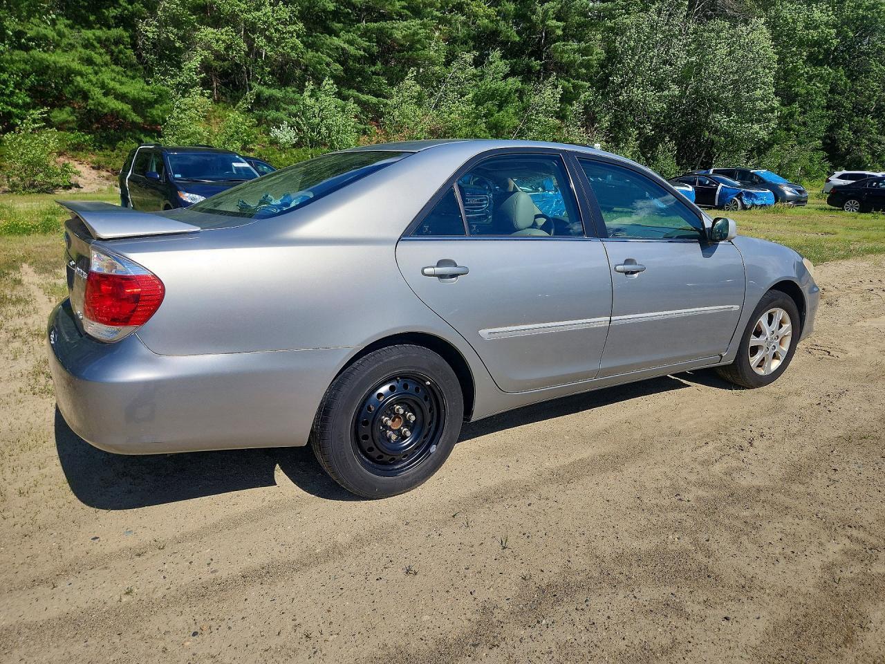 2006 Toyota Camry Xle V6 - Image 3