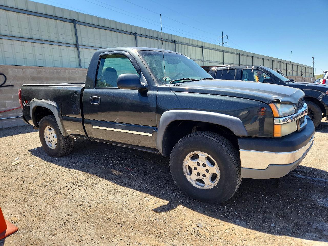 2003 Chevrolet Silverado K1500 - Image 4