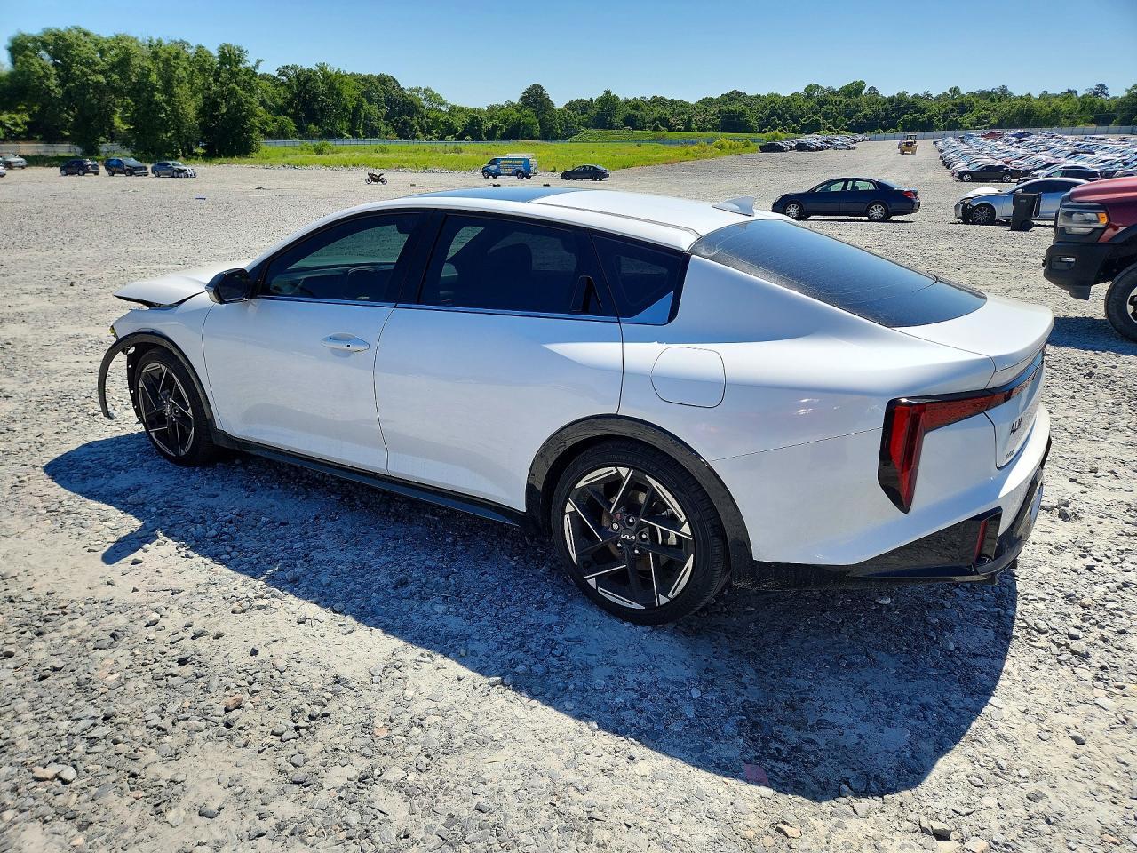 2025 Kia K4 Gt Line - Фото 2