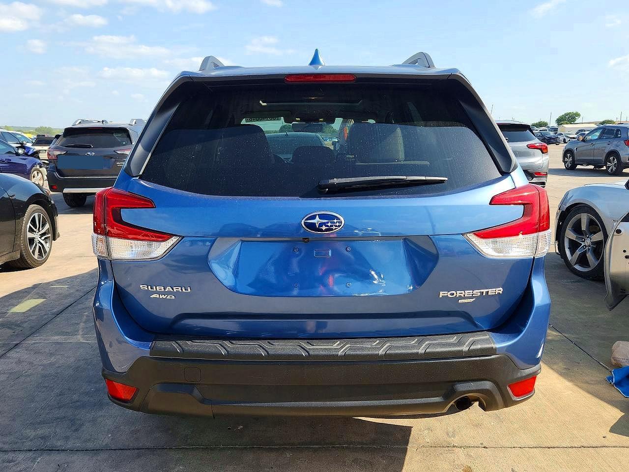 2020 Subaru Forester Premium - Фото 6