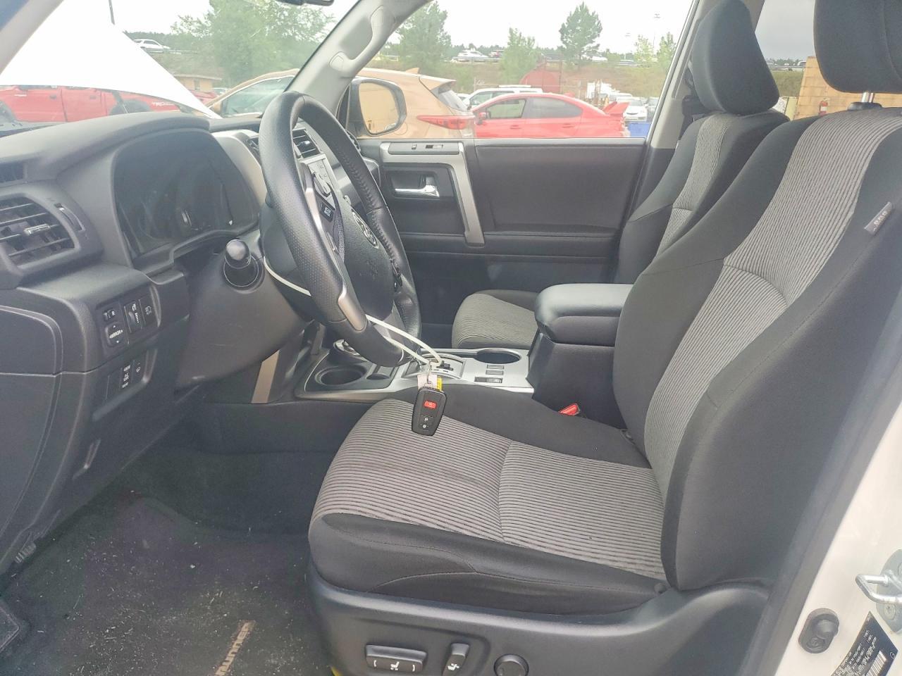 2022 Toyota 4Runner Sr5 - Фото 7