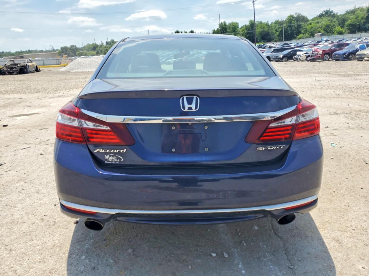2017 Honda Accord Sport - Image 6