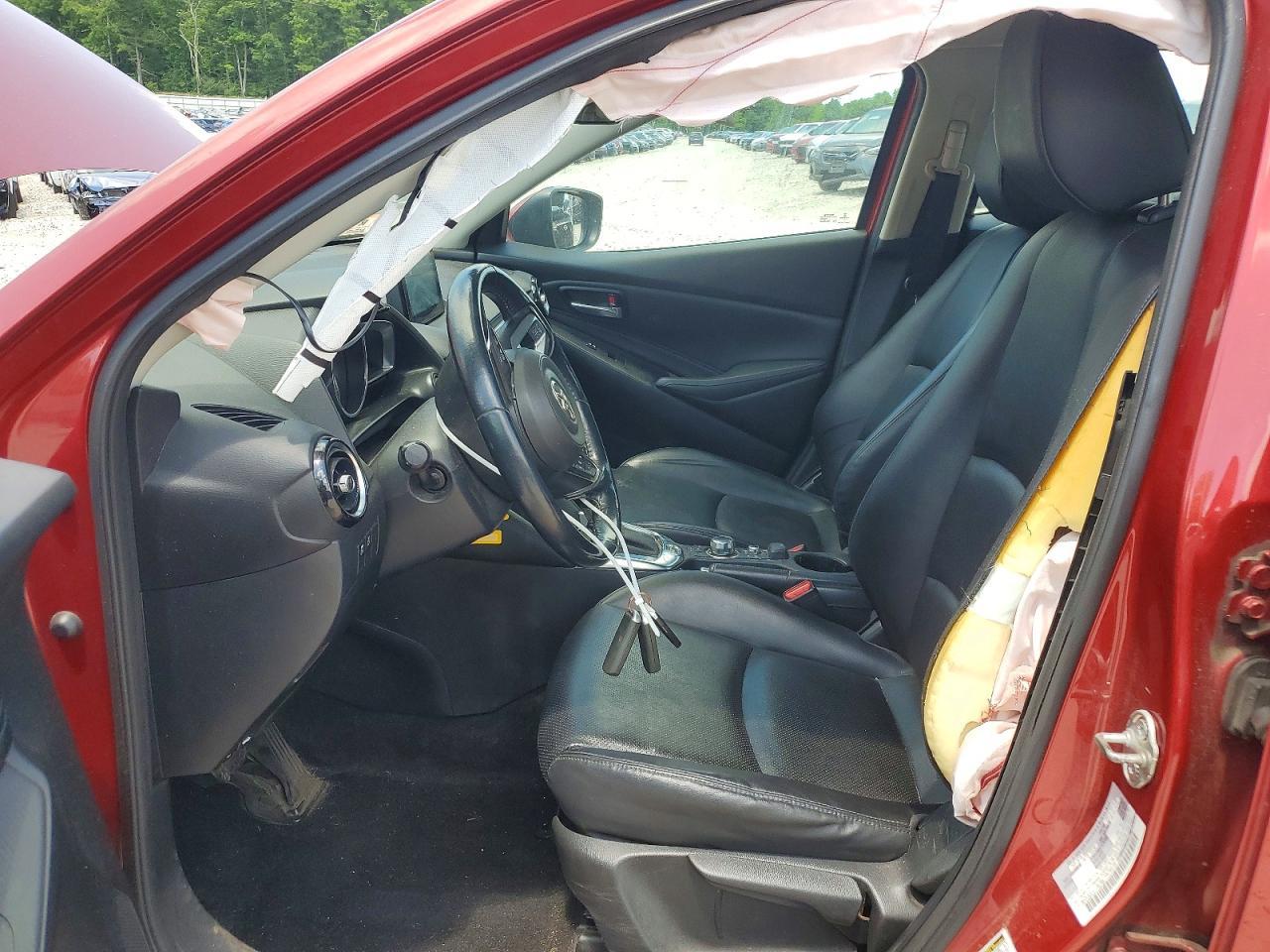 2020 Toyota Yaris Hatchback Xle - Фото 7