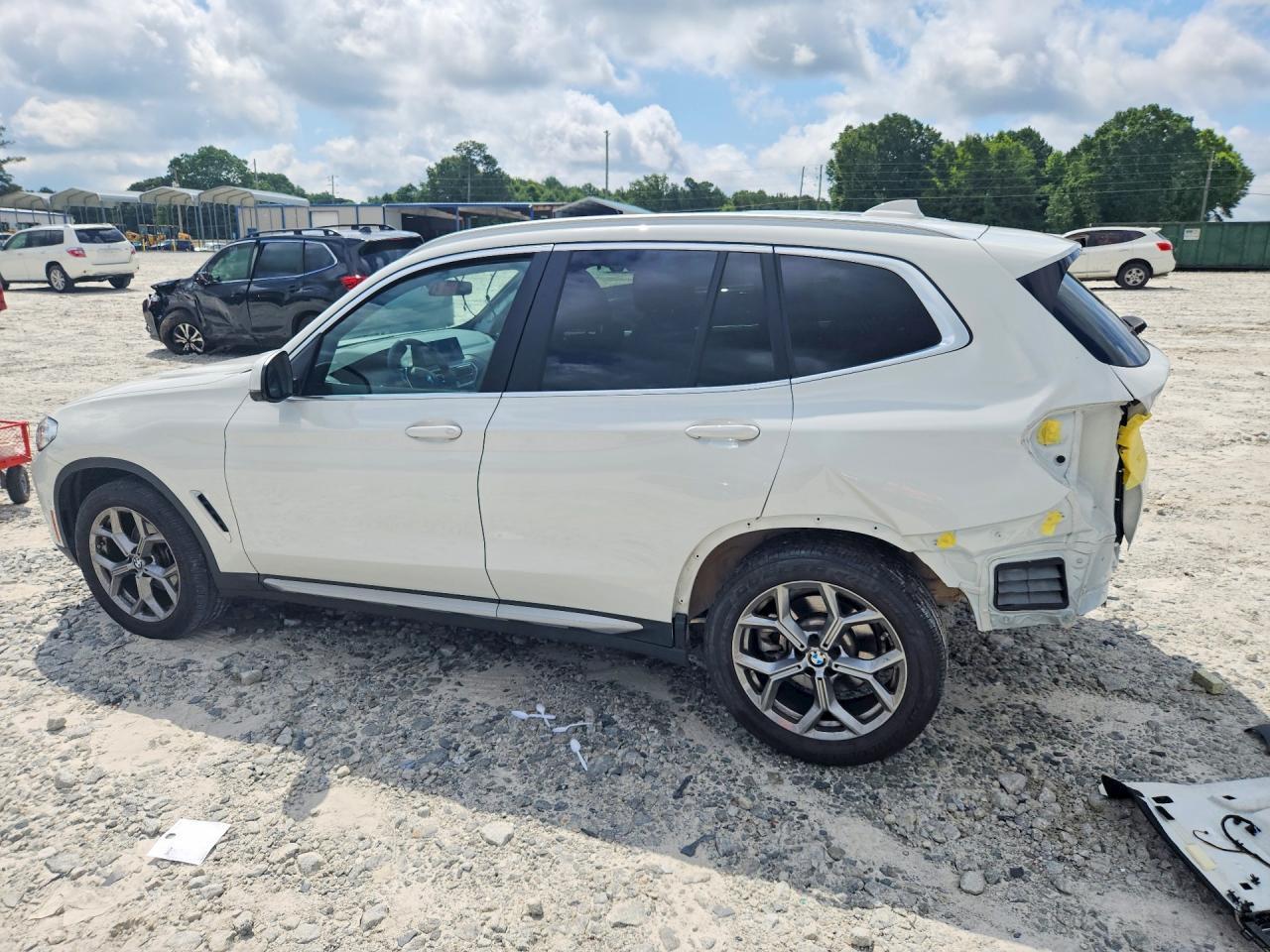 2023 BMW X3 Sdrive30I - Фото 2