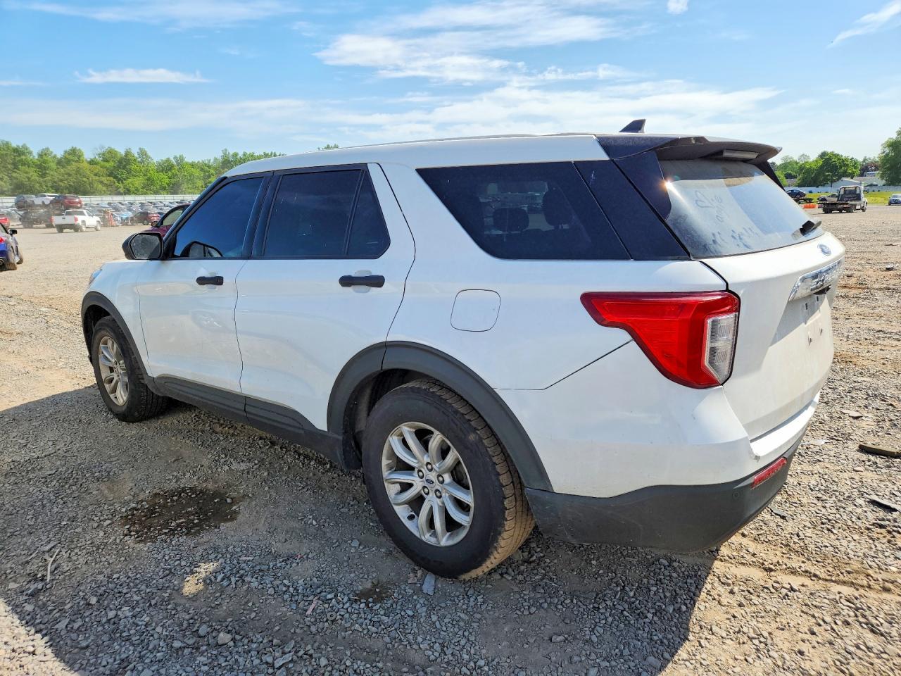 2021 Ford Explorer - Фото 2