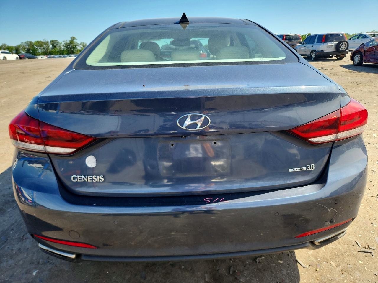 2016 Hyundai Genesis 3.8L - Image 6