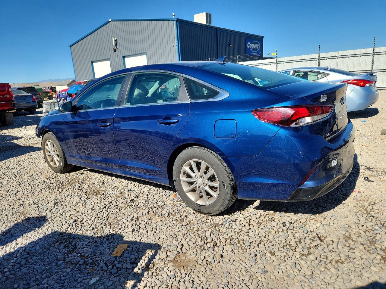 2019 Hyundai Sonata Se - Фото 2