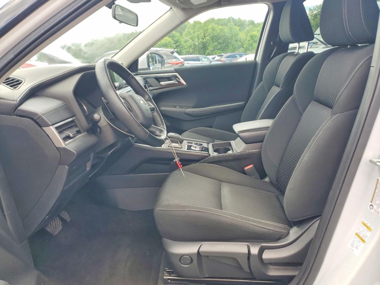 2022 Mitsubishi Outlander Es - Фото 7