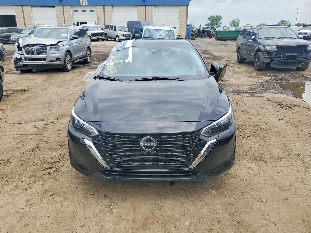 2025 Nissan Sentra S - Фото 5