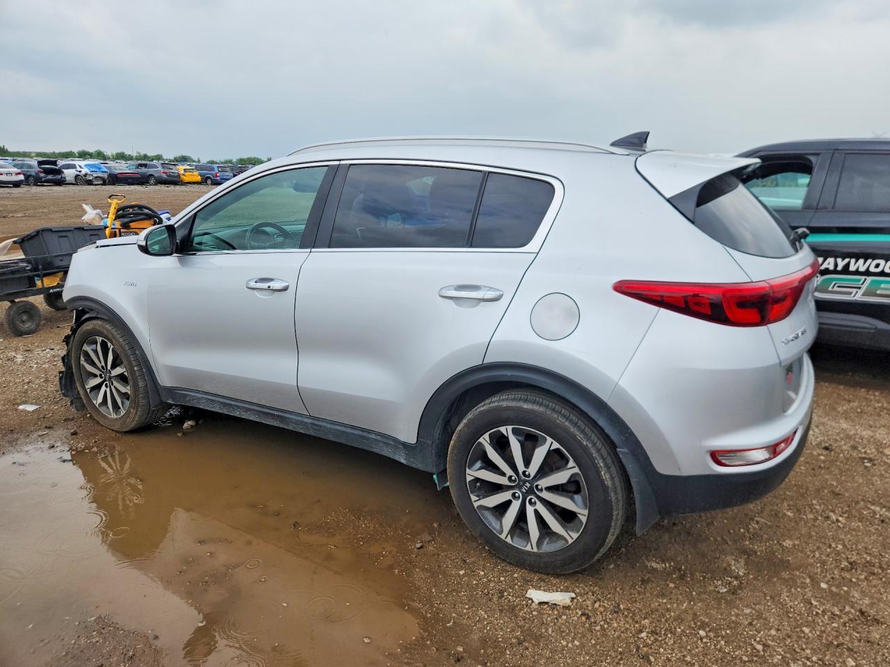 2017 Kia Sportage Ex - Image 2