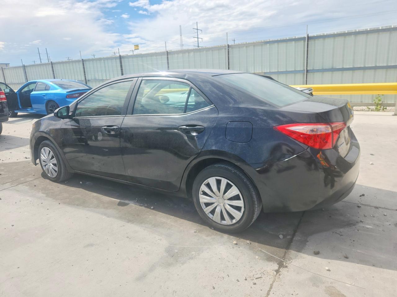 2018 Toyota Corolla Le - Image 2