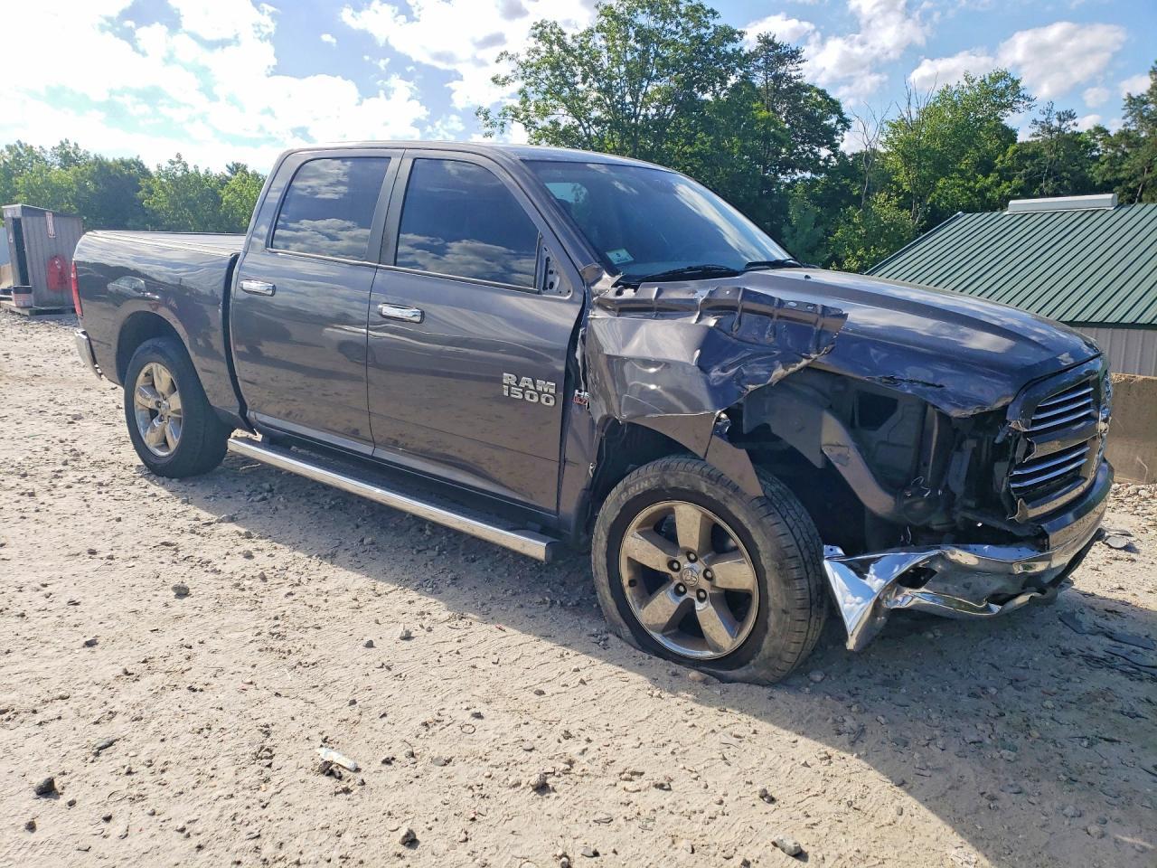 2015 Ram 1500 Slt - Image 4