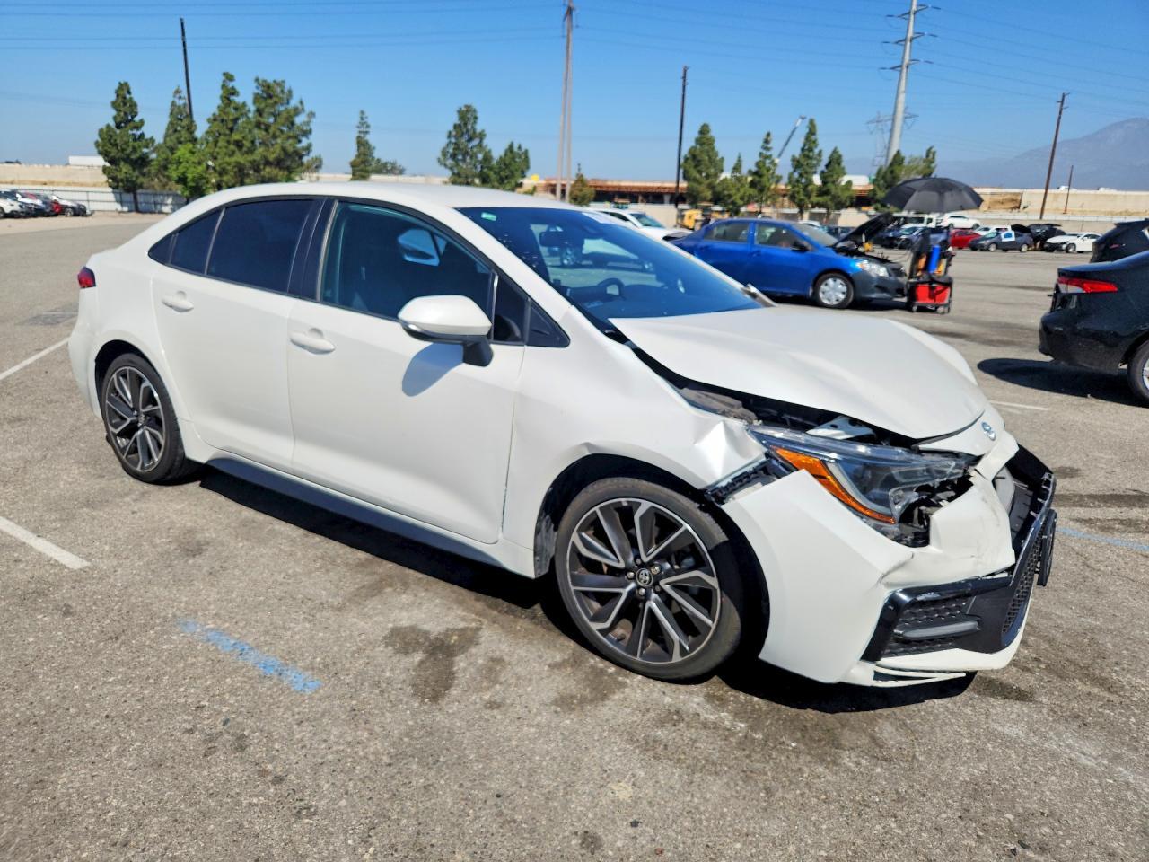 2020 Toyota Corolla Se - Image 4