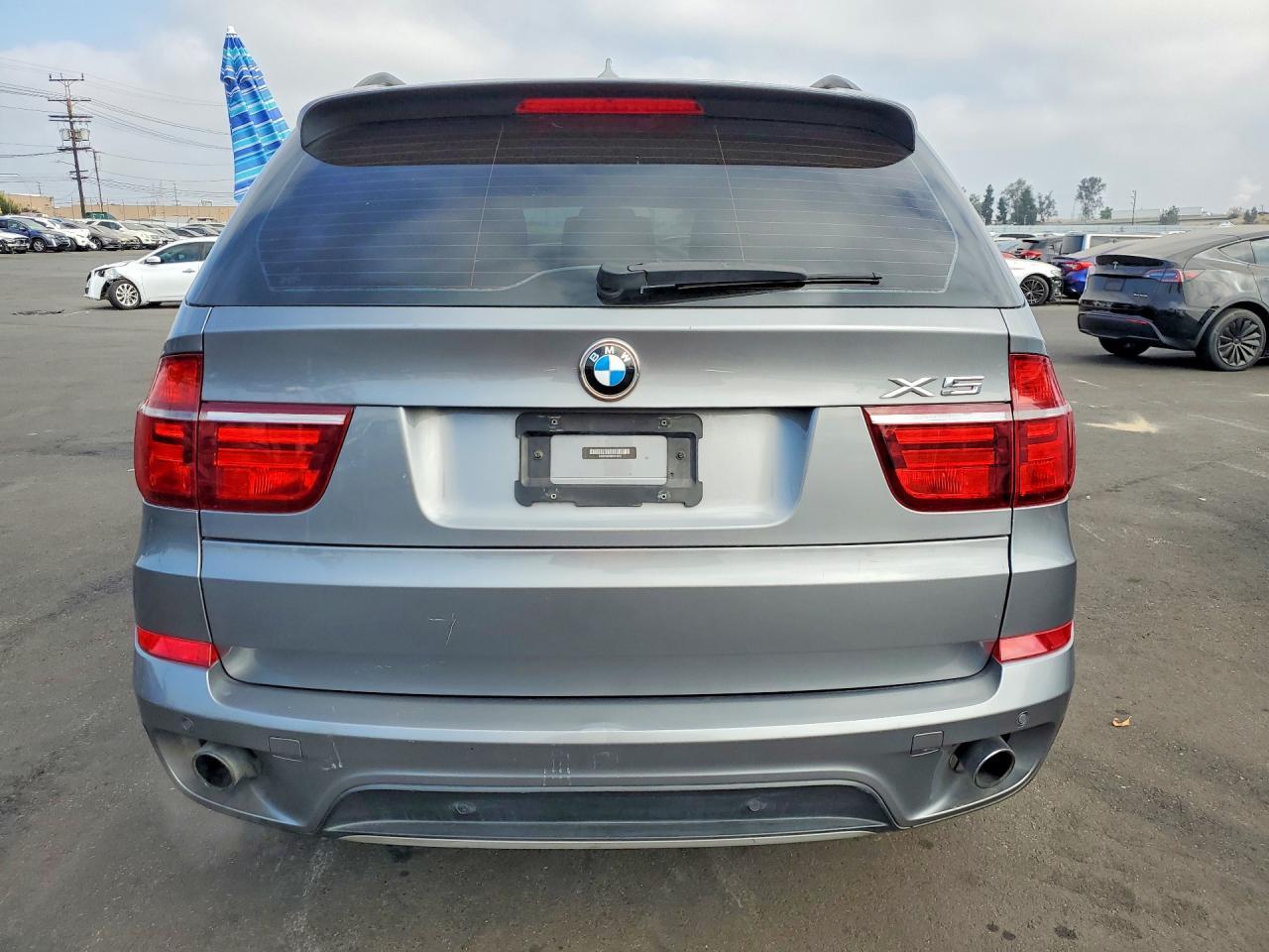2013 BMW X5 xDrive35I - Image 6