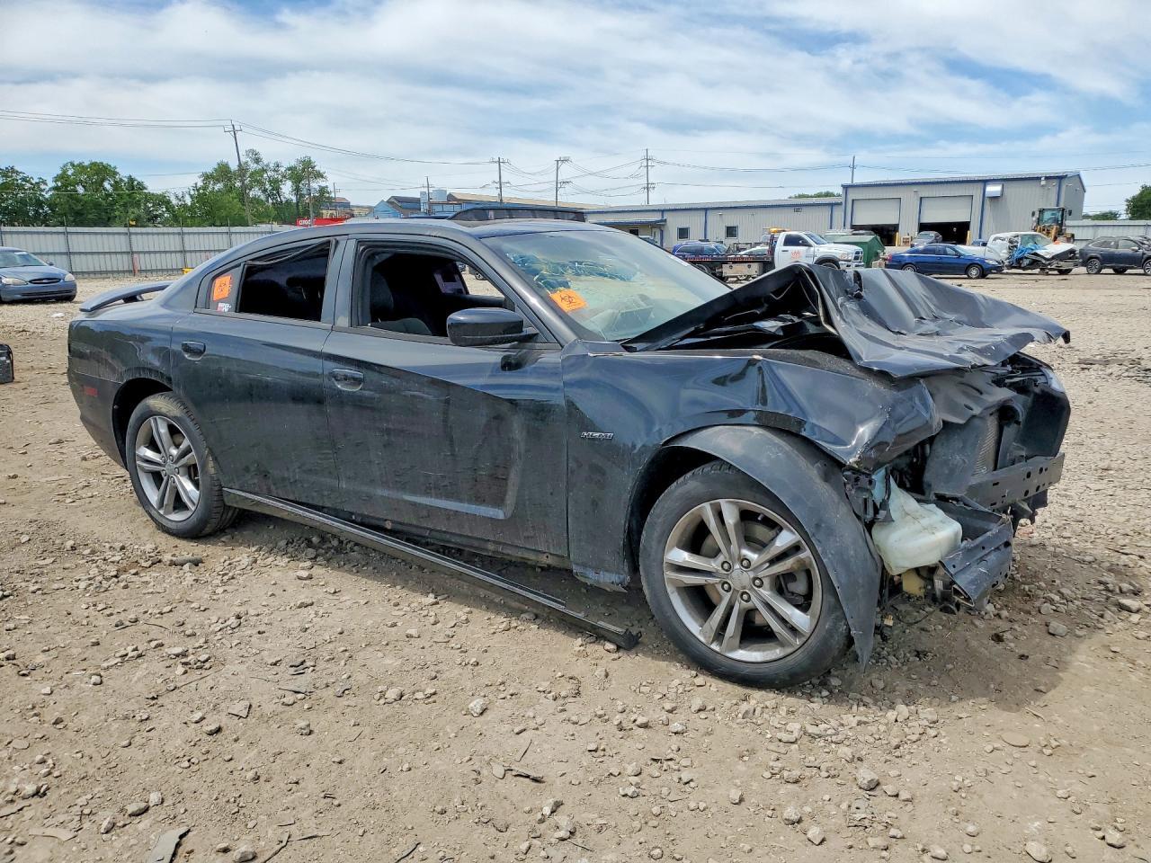 2013 Dodge Charger R - Фото 4