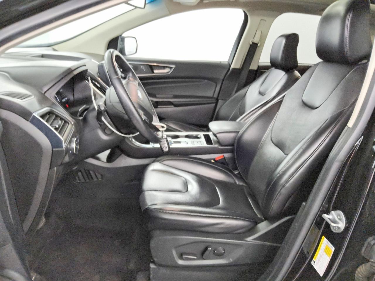 2022 Ford Edge Titanium - Фото 7